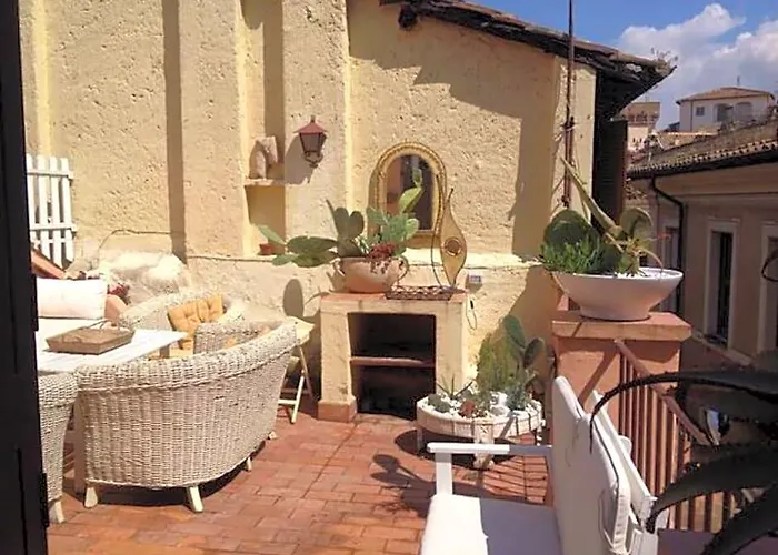 Natural Pantheon Terrace Hotel